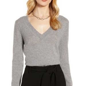 Halogen V neck sweater
